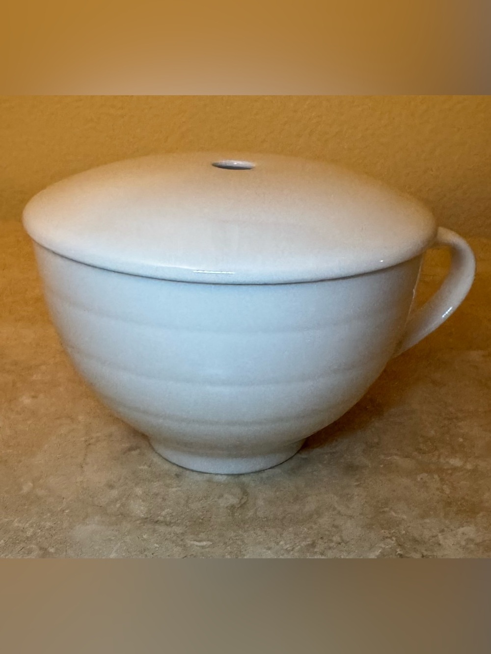 Tea Forté White Porcelain Tea Cup With Lid, 12 oz.